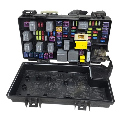 2013-CHRYSLER TOWN AND COUNTRY-Fuse Box (Cabin)-Part Number: RT03254219 / 68163904AB