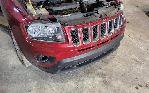 2013 JEEP COMPASS Used Bumper Assy (Front) includes cover w/o tow hooks - Dark Red / Burgundy