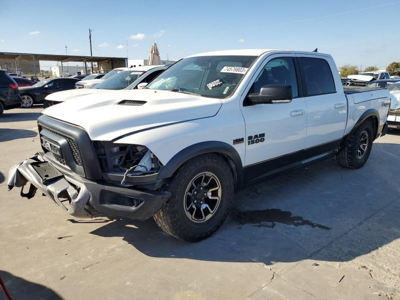 2014 - DODGE TRUCK-1500 (1994 UP) - Used - Fuel Rail (& Misc. Injection) - Fuel Injector, 5.7L