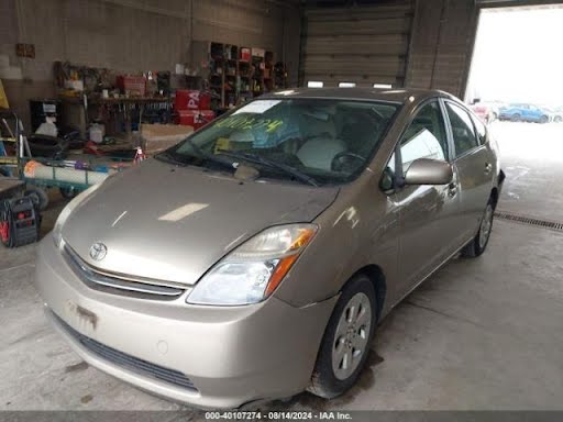 2006 - TOYOTA PRIUS - used - Radio/CD (see also A/C Control or TV Screen) - 86110-47210