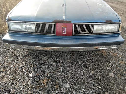 1990 - OLDSMOBILE 98 (1980 UP) - Used - Headlight Assembly - Right