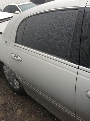 2011 - LINCOLN OTHER - TOWN CAR - Used - Window Trim - passenger rear door