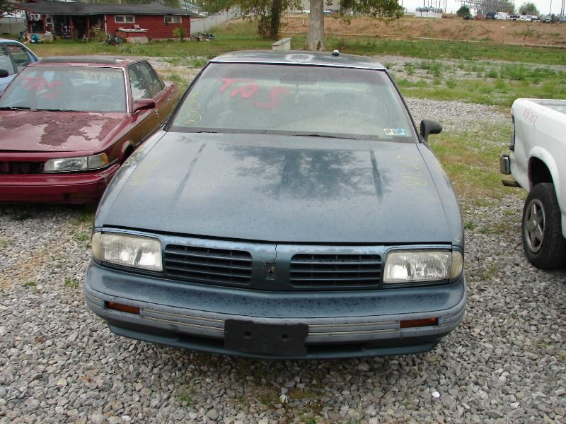 1995 OLDSMOBILE 88 (1980 UP) Used Headlight Assembly Right