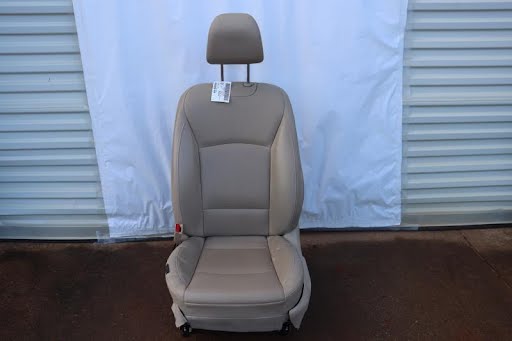 2017 - SUBARU OUTBACK (LEGACY) - Used - Seat Front - (bucket, air bags), leather, (electric, heated), LH