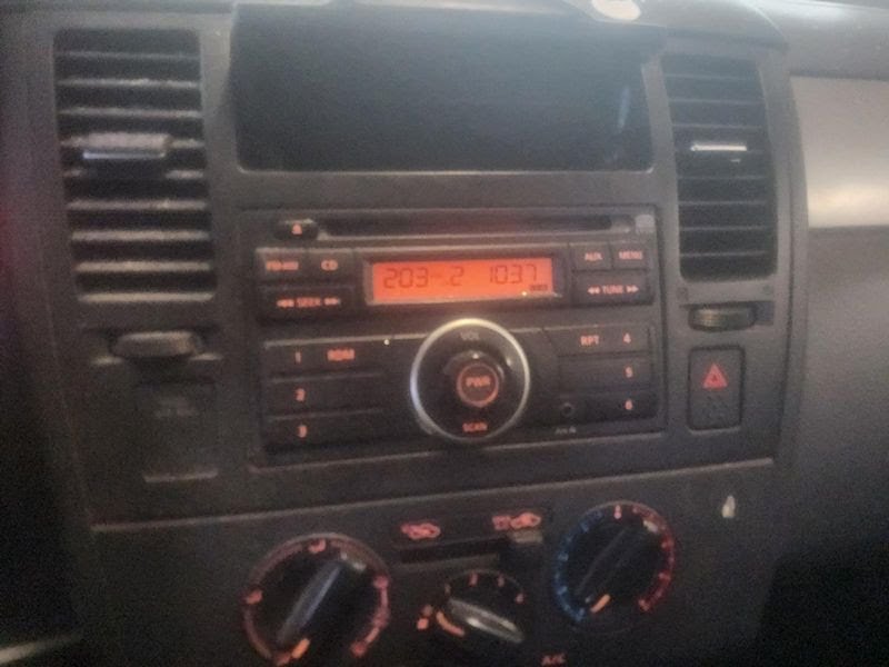 2012 NISSAN VERSA Used Radio/CD (see also A/C Control or TV Screen) (receiver), (AM-FM-CD), Htbk, single disc
