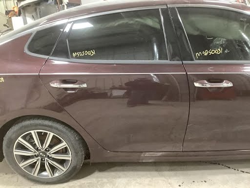 2018-KIA OPTIMA-Door Rear US built (VIN 5, 1st digit), sunshade, RH - Sangria (Purple) - Paint code - M2R