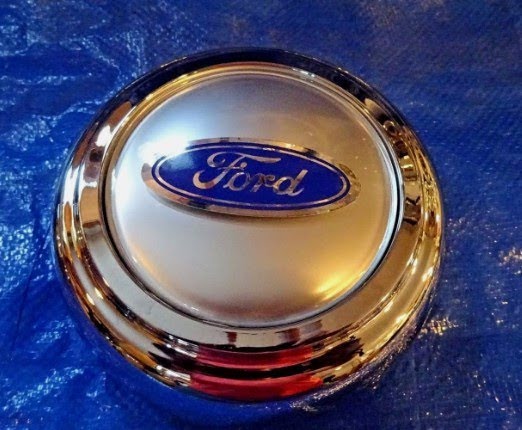 1994-FORD CROWN VIC (1983 UP)-Center Cap (Wheel)- 3 Center Caps