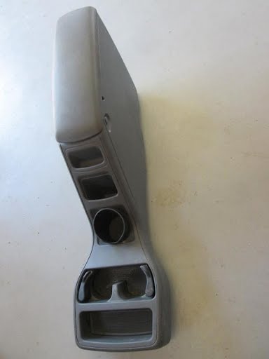 2006 - DODGE DAKOTA - Used - Console Front - (floor), full, AT - GRY
