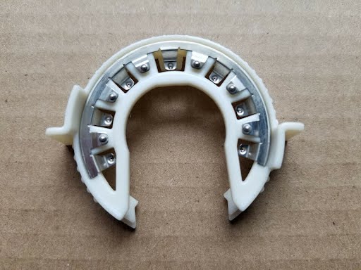 2014 - DODGE DURANGO - Used - Headlight Retainer Passenger