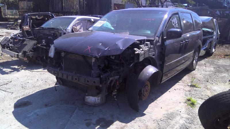 2019 DODGE CARAVAN Used Door Front (electric), 6 pin window regulator motor (power sliding side door), w/o door moulding; RH