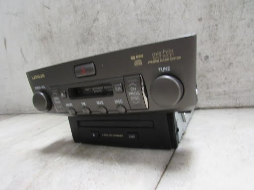 2005-LEXUS LS430-CD Player/Radio