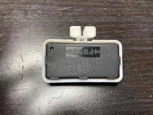 1998 - CADILLAC DEVILLE (1980 UP) - Used - Electronic Spark Knock Module - 16196410