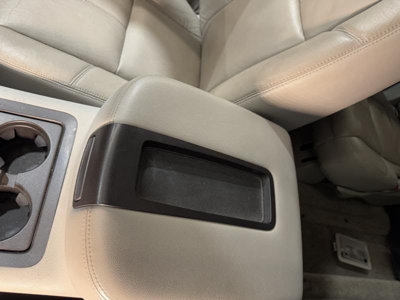 2008 Used GMC TRUCK-YUKON (EXCEPT XL) Center Console lid #19328717