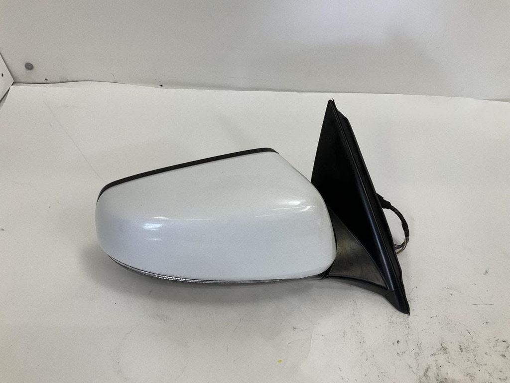 2021 Acura RDX Used Mirror, Door RH - (power), w/o camera; RH ( Color White )