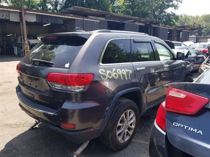 2014 JEEP GRAND CHEROKEE Used Door Rear (side of vehicle) (electric), RH - Dark Gray - PAU - With Rear Wheel Flare RH