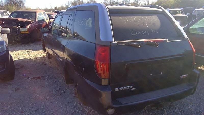 2004 GMC TRUCK-ENVOY XUV Used Back Glass - endgate