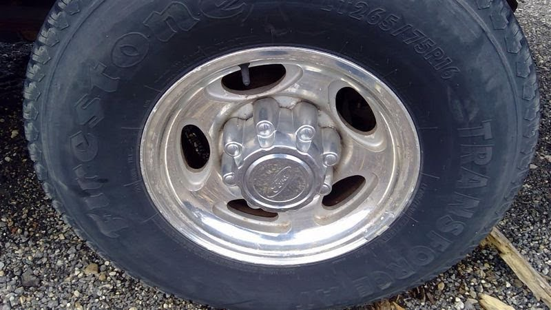 2004 FORD Truck 250 Lariat Used Wheel 16x7 (SRW), aluminum, 5 oval openings