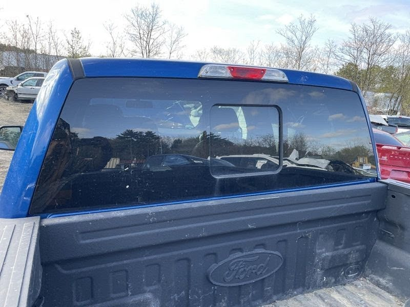 2017 FORD TRUCK-F150 Used Glass Back sliding, (privacy tint), (power center glass)