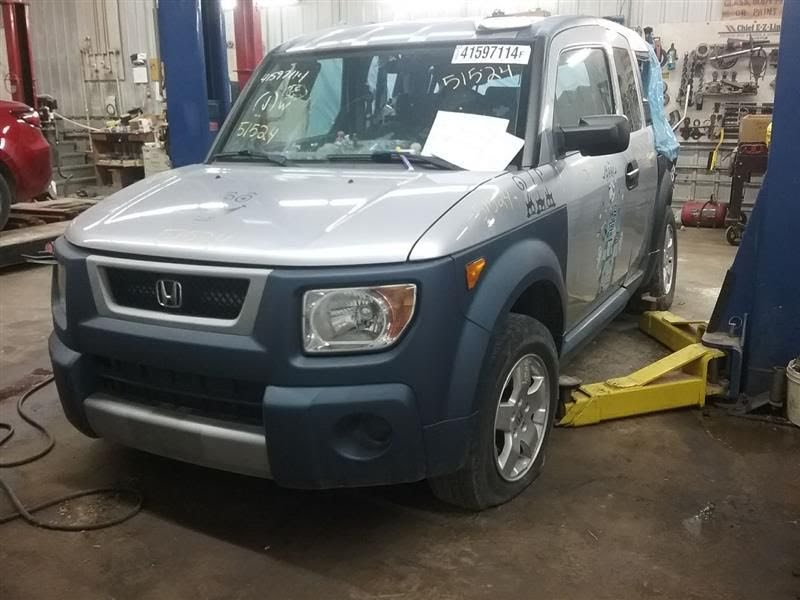 2007 Honda Element Used Strut Front, LH & RH (SE)