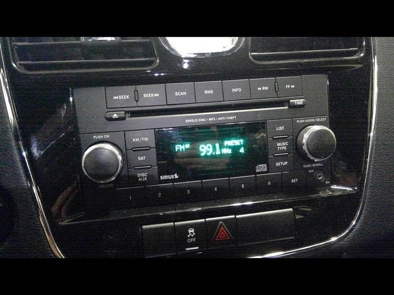 2014 CHRYSLER 200 Used Radio/CD (see also A/C Control or TV Screen) - AM-FM-CD-MP3, face plate ID RES, satellite, w/o Uconnect
