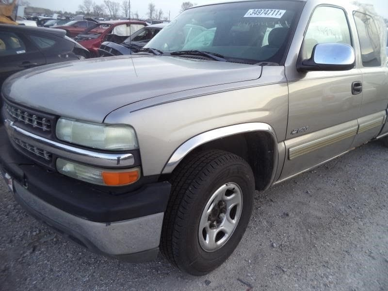 2001 CHEVY TRUCK-SILVERADO 2500 Brake/Clutch Pedal P/N 15251905