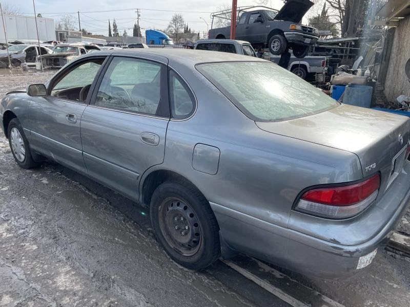 1997 TOYOTA AVALON Used Tail Light Left (Driver)
