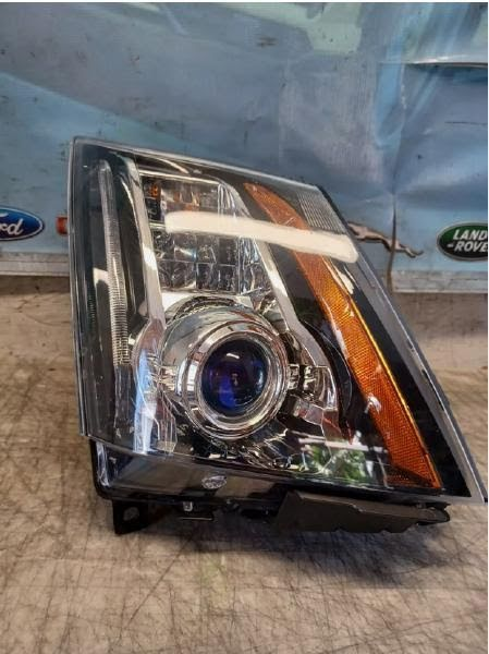 2012 CADILLAC CTS Used Headlight Assembly - Base, HID (opt T4F), RH
