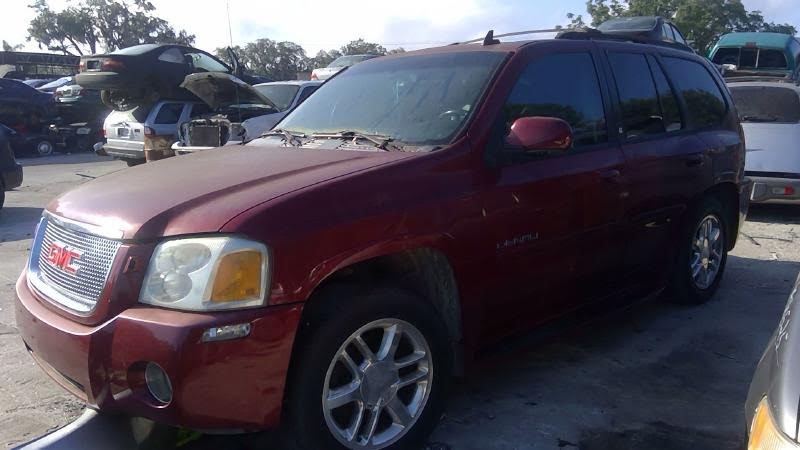 2007 GMC TRUCK-ENVOY Used Fuse Box (Engine) 5.3L (Denali)