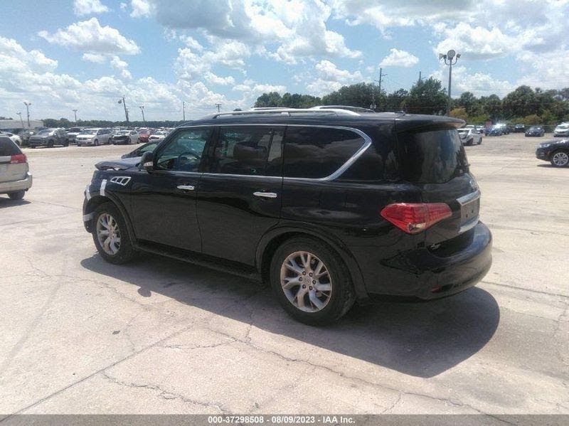 2011 - INFINITI QX56 - Used - Mirror Door - LH and RH