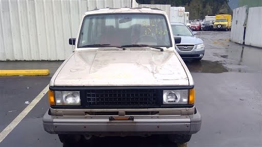 1990 Isuzu - Trooper II -Radiator Overflow Bottle