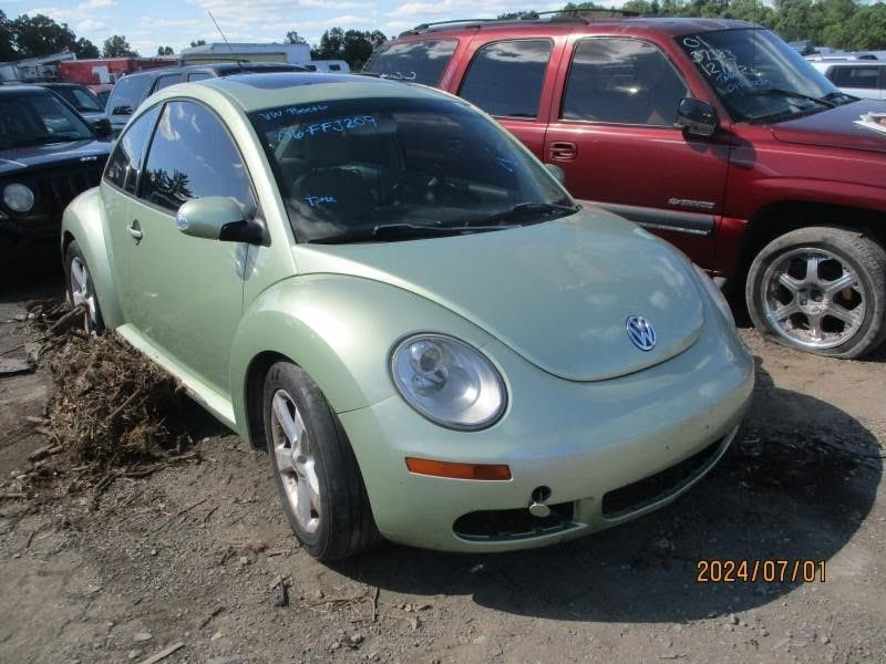 2002 VOLKSWAGEN BEETLE/BUG Used Seat Belt Front (Htbk), (bucket seat), driver, buckle, (reminder), warning lamp (opt 9P1) Black