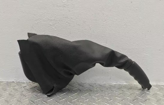 2005 CHEVY TRAILBLAZER Used Emergency Brake part No - 21996927