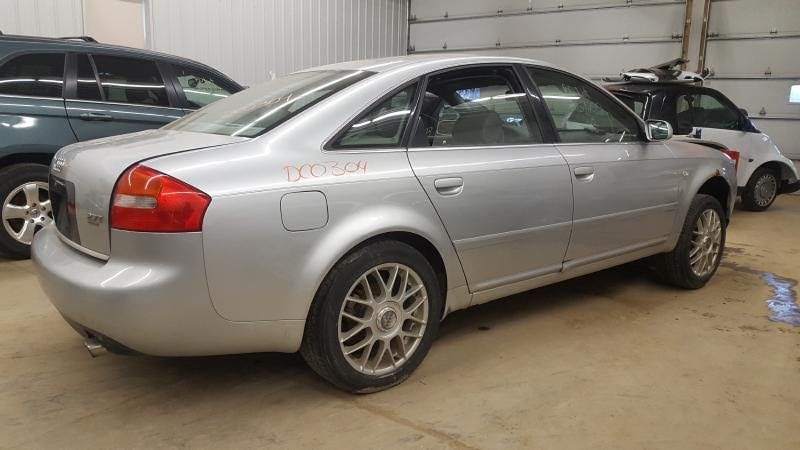 2003 AUDI A6 Used Steering Knuckle (see also Knee & Strut) 2.7L (turbo), LH - p/n - 4B3407253