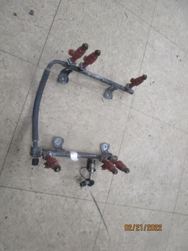 2002 DODGE TRUCK-3500 (1994 UP) Used Fuel Rail (& Misc. Injection) Fuel Injector, 5.9L, gasoline
