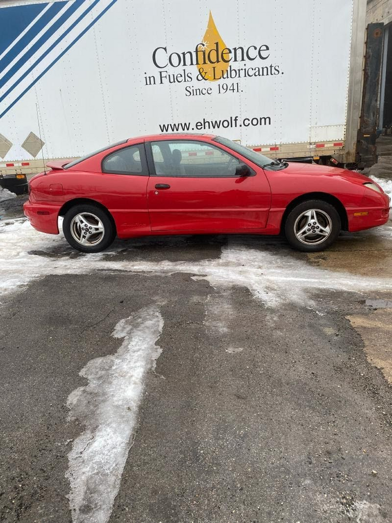 2004 PONTIAC SUNFIRE Used Wheel 15x6, aluminum, (3 double spoke, argent finish, opt PF7)