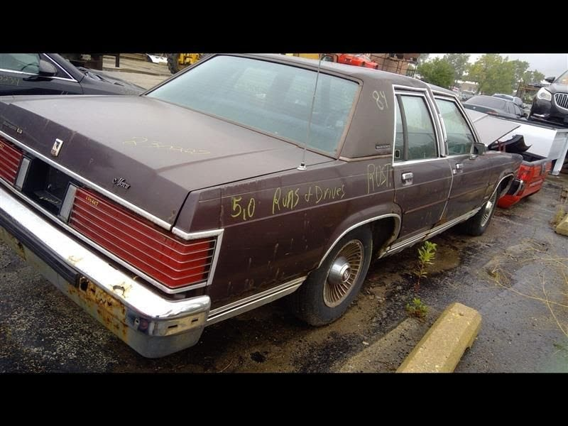 1987 MERCURY GRAND MARQUIS (1980 UP) Used Tail Light Sdn Right