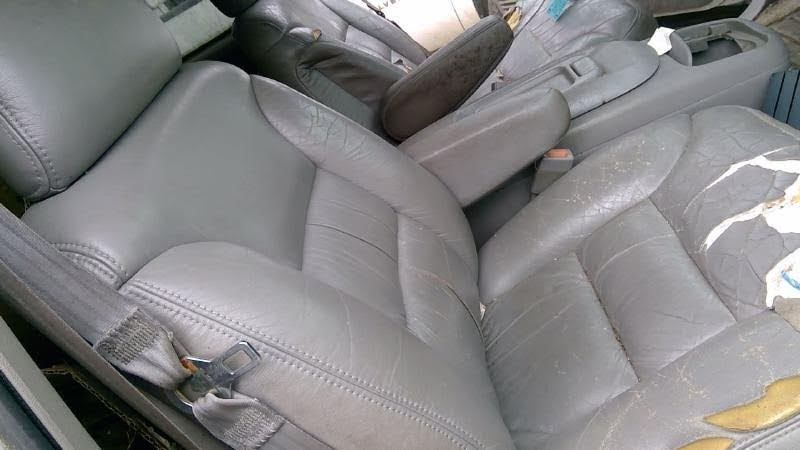 1998 CHEVY SUBURBAN-1500 Used Armrest (Seat) Driver Lh grey