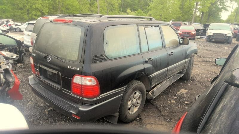 2006 GMC TRUCK-ENVOY X Used Fuse Box (Engine) 5.3L