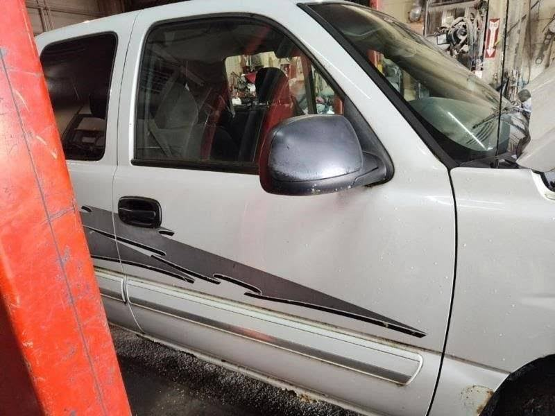 2000 CHEVY TRUCK-SILVERADO 1500 (1999 UP) Used Door Front electric, LH White