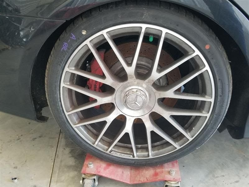 2015 MERCEDES CLS Used Wheel CLS63s, 19x10, 9 Y spoke, machined face with painted silver accents