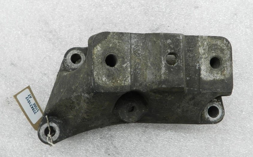 2002 AUDI TT Used Transmission Mount #1J0-199-117-AK