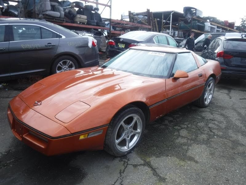 1984 CHEVY CORVETTE Used Glass Front Door Left