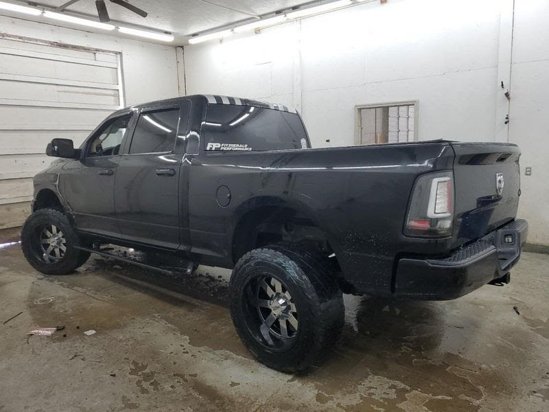 2013 Dodge Truck-3500 Series Used Body Control MOUDULE Body Control (BCM), (pickup) p/n- 68200252AG.