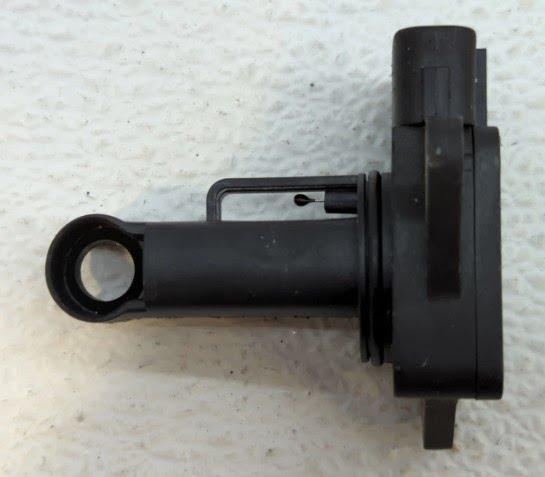 2005 TOYOTA MATRIX Used Air Flow Meter XR Wagon