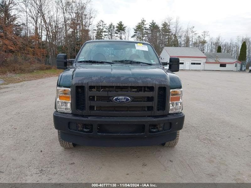2008 FORD TRUCK-F250 SUPER DUTY (1999 UP) Used Grille black textured (XL)