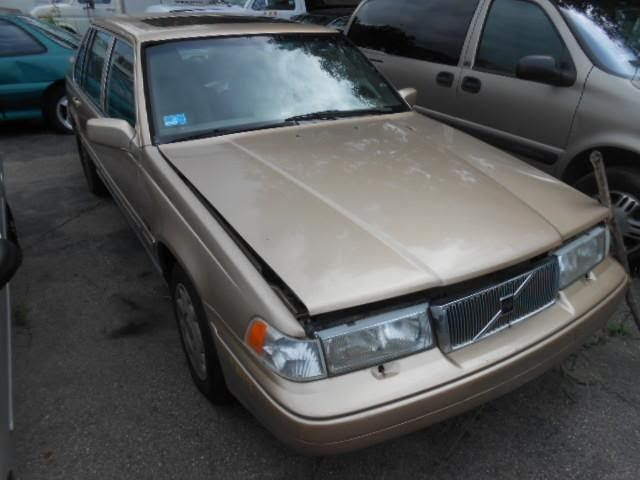 1995 VOLVO 960 Used Control Arm Front Lower Left & Right