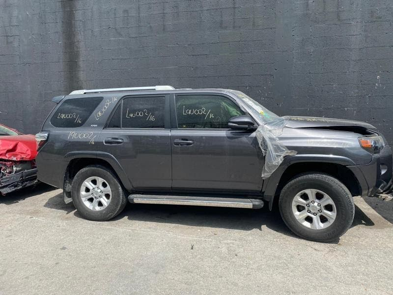 2020 TOYOTA 4RUNNER Used Running Boards - Left & Right; Limited & Nightshade; W/AUTO STEP; Step assy