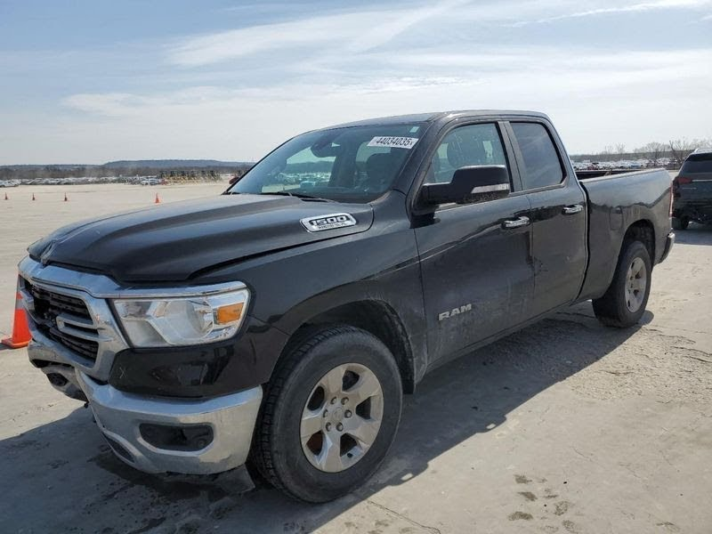 2021 DODGE TRUCK-1500 (1994 UP) Used Fender new style (6 lug wheel), w/o side marker; w/o fender flare; LH Black (PXJ)