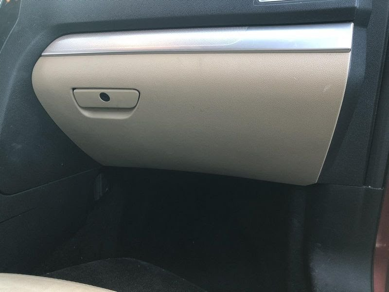 2016 FORD EXPLORER Used Glove Box Explorer; Front; base model; BASE camel