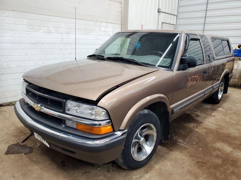 2003 CHEVY TRUCK-S10/S15/SONOMA Used Dash Panel Gray